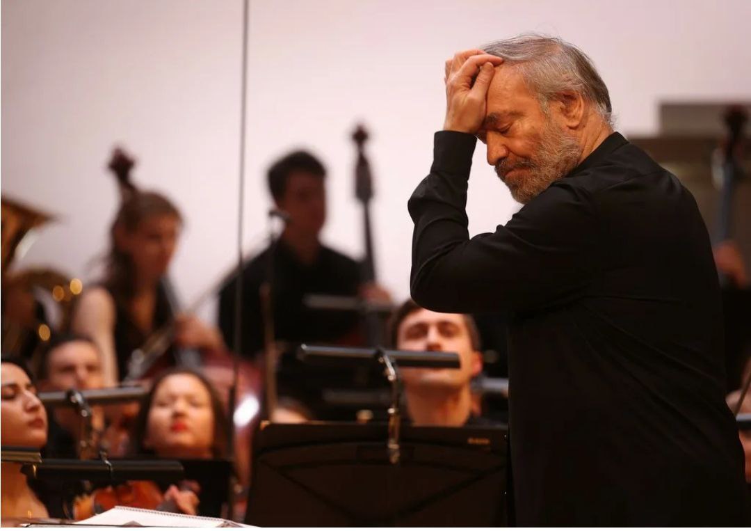 Глазунов буквально преображался дирижируя оркестром он говорят. Вязники духовой оркестр. Глазунова композитор. Глазунов вальс фа минор. Глазунов.