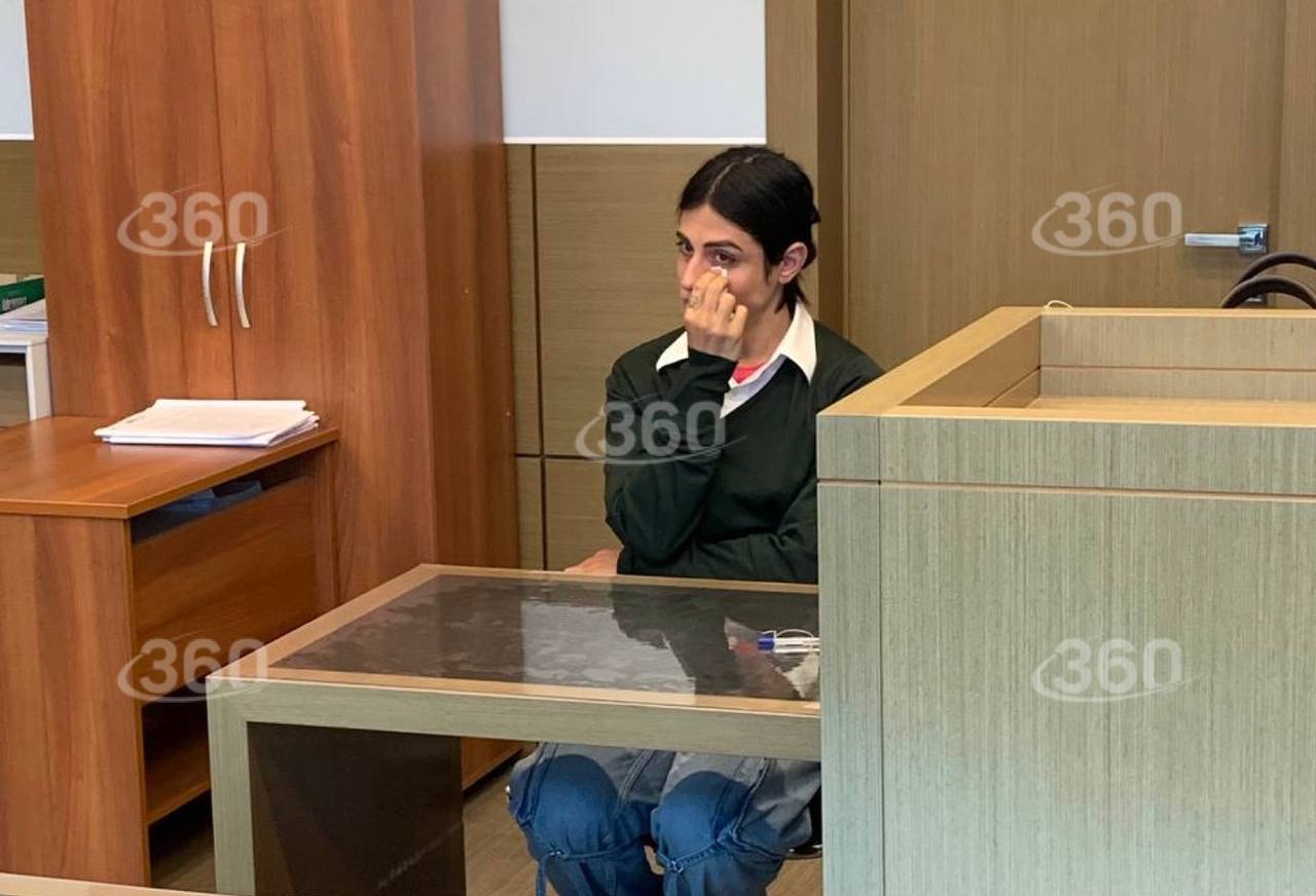 Киселевская адвокат селфи в кресле