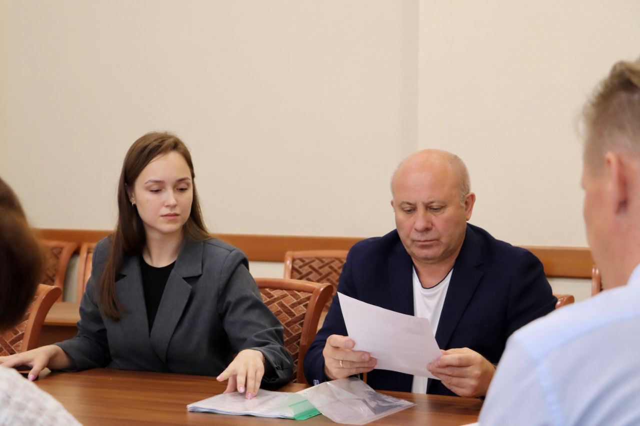 Депутат хабаровского края. Абдухамид мехриддинов. Выборы мэров 2023. Список депутатов хабаровского края. Выборы губернатора хабаровского края 2021 кандидаты.