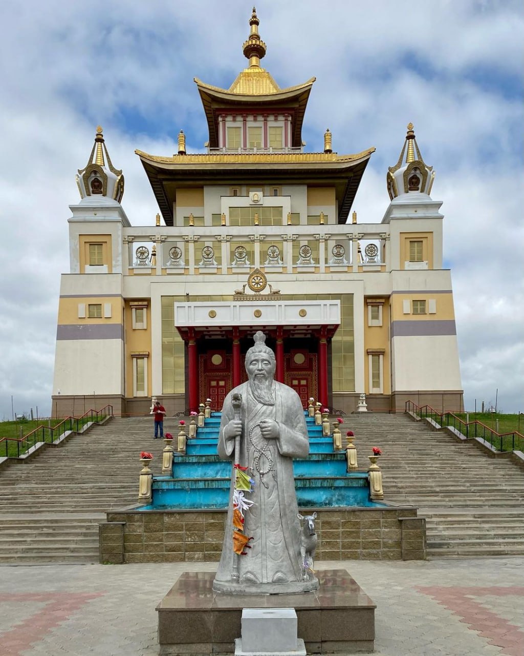 буддийский храм элиста