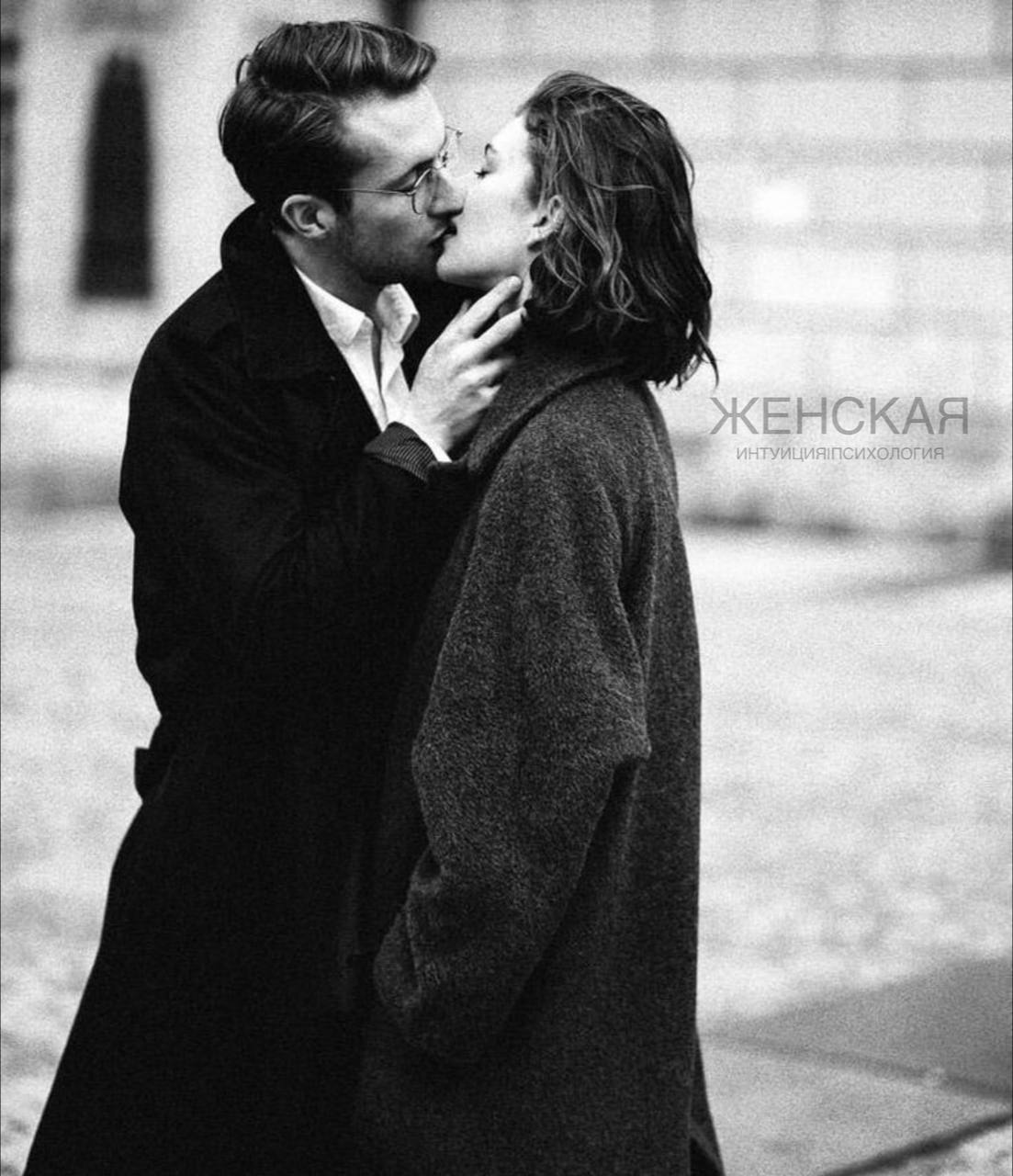 красивые влюбленные пары. трогательные объятия. влюбленный парень. пара влюбленных. пары.
